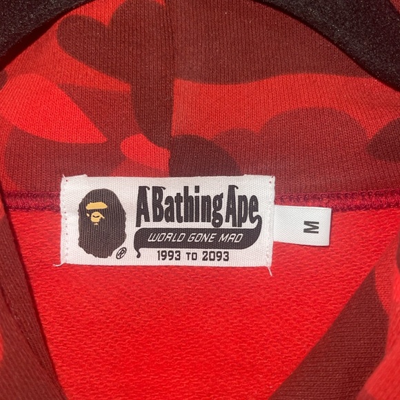 Bape Red hoodie - Picture 3 of 5